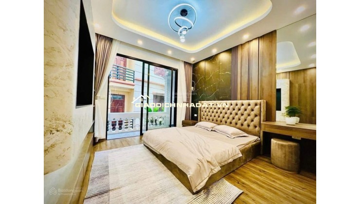 Phần mềm đăng tin bds giúp họ tiết kiệm thời gian (không phải ngồi gõ từng tin) và phủ sóng nhanh hơn đối thủ
